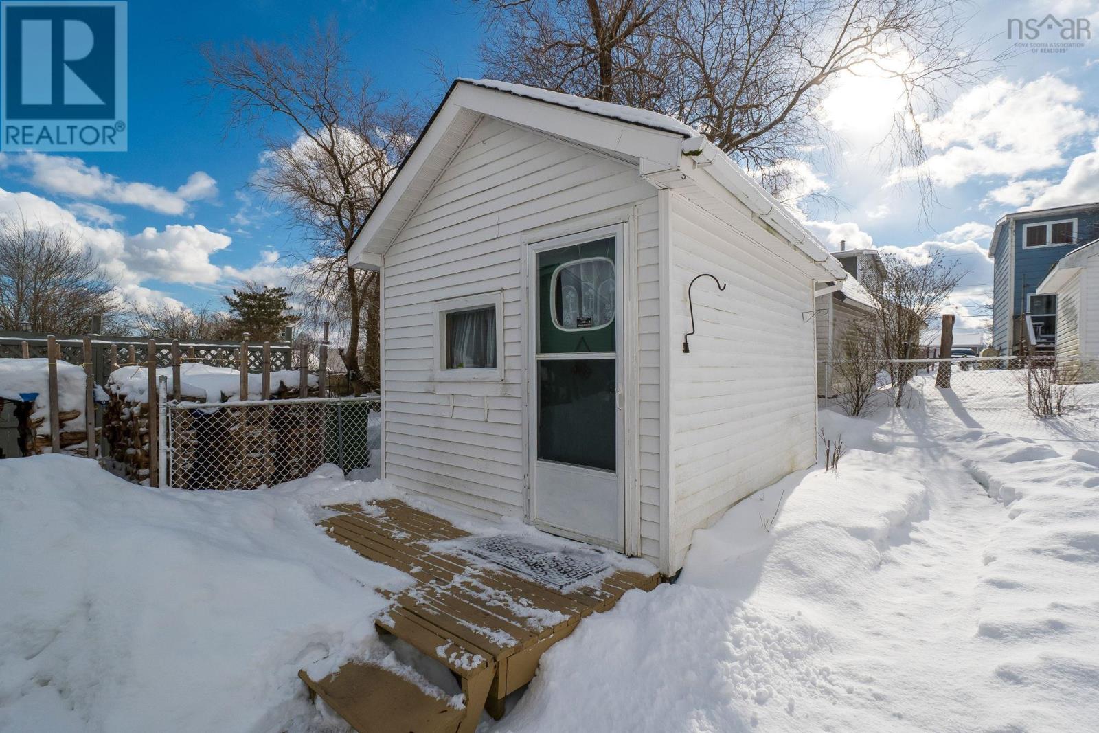 Property 38 of 49 of 85 Amaranth Crescent