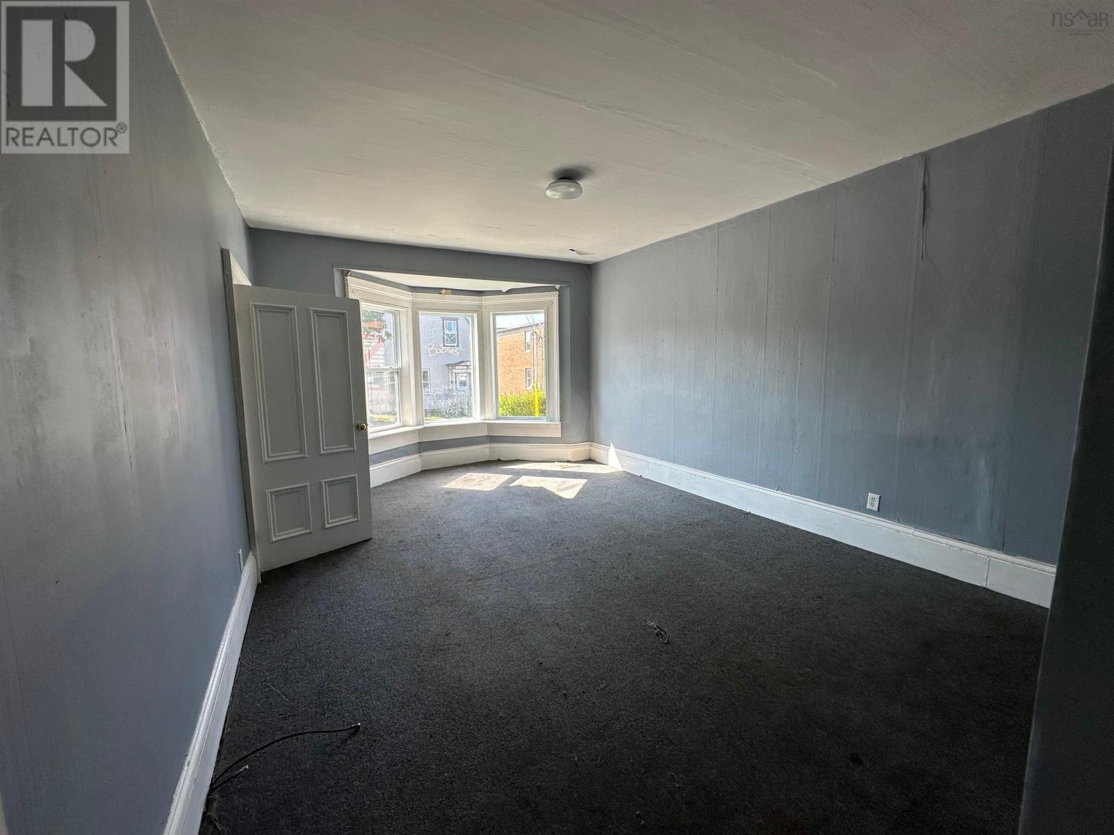 Property 34 of 49 of 11 Kirk Street