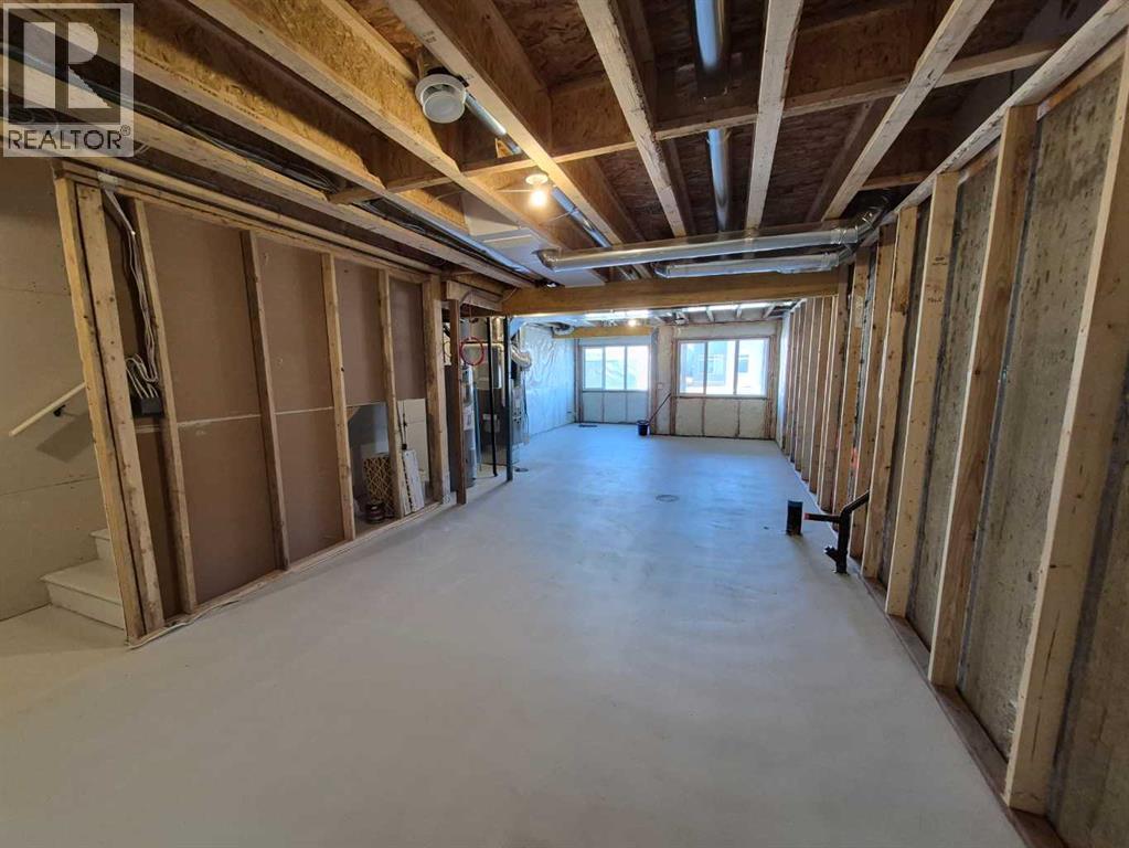 74 Agate Road, Cochrane