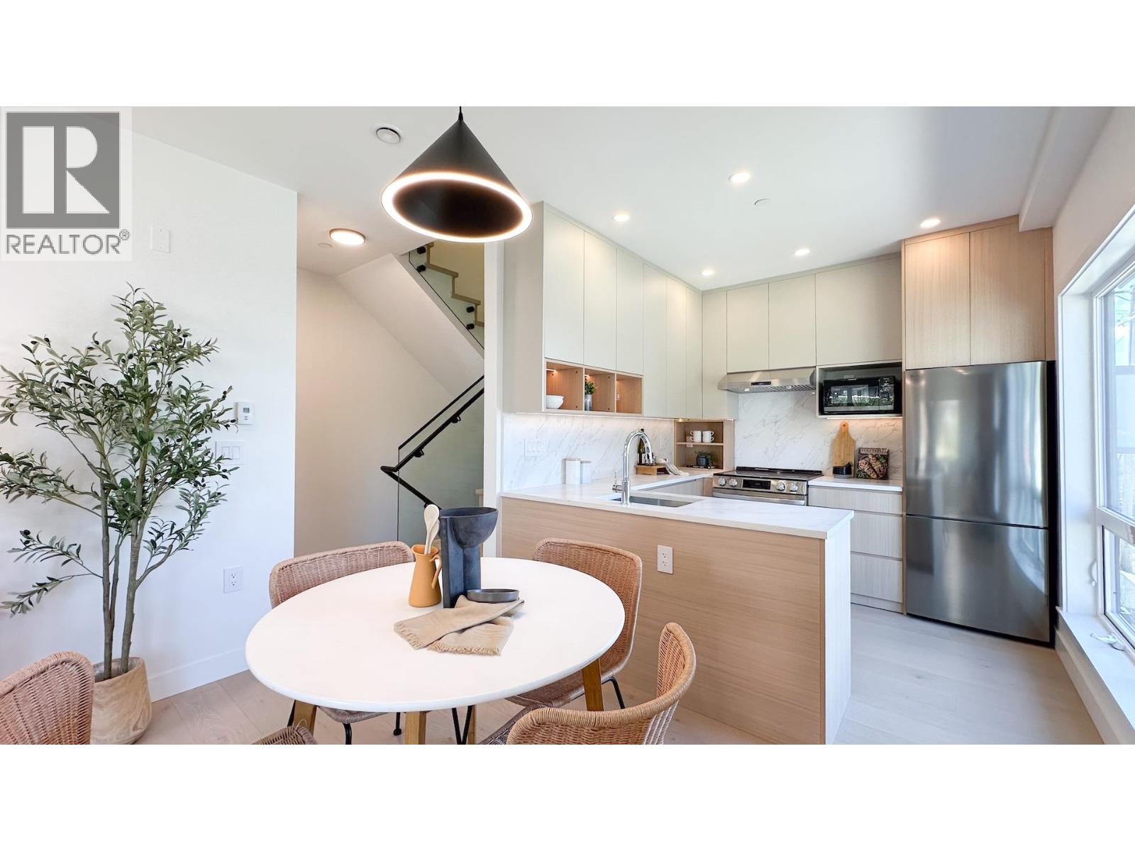 1 3800 PENDER STREET, Burnaby