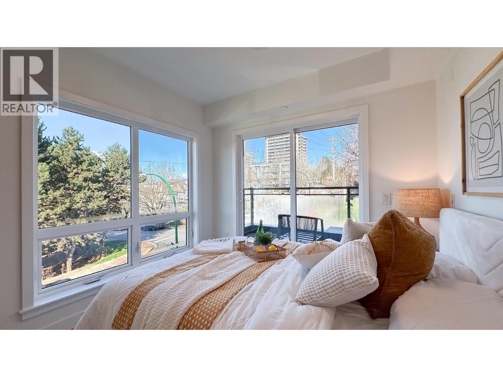 1 3800 PENDER STREET, Burnaby