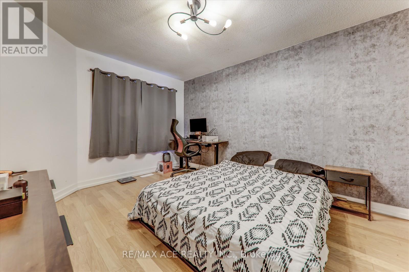 4718 WILD ROSE STREET - 28
