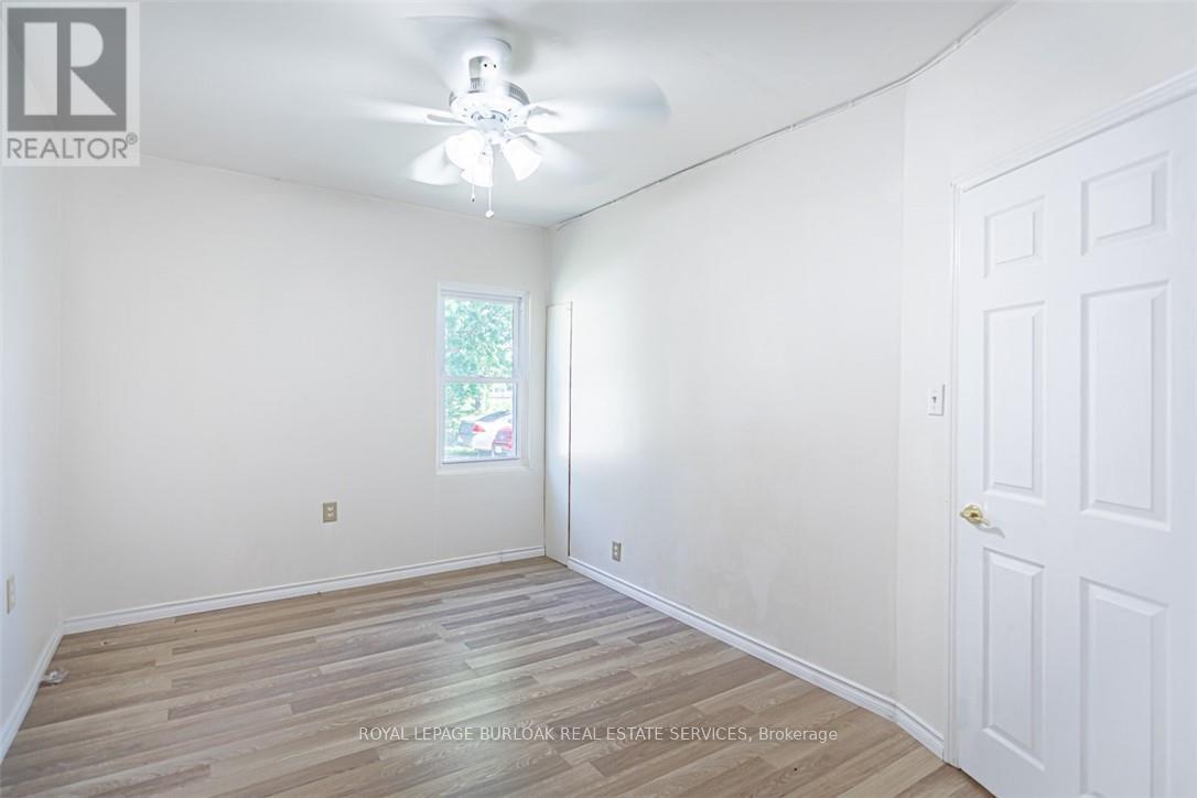 2712 UPPER JAMES STREET - 19