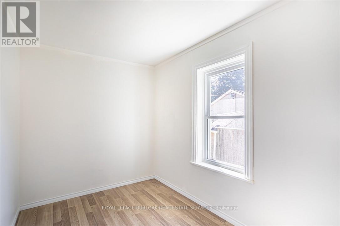 2712 UPPER JAMES STREET - 21