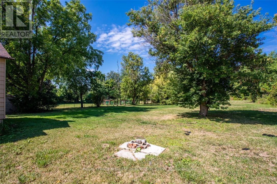2712 UPPER JAMES STREET - 28