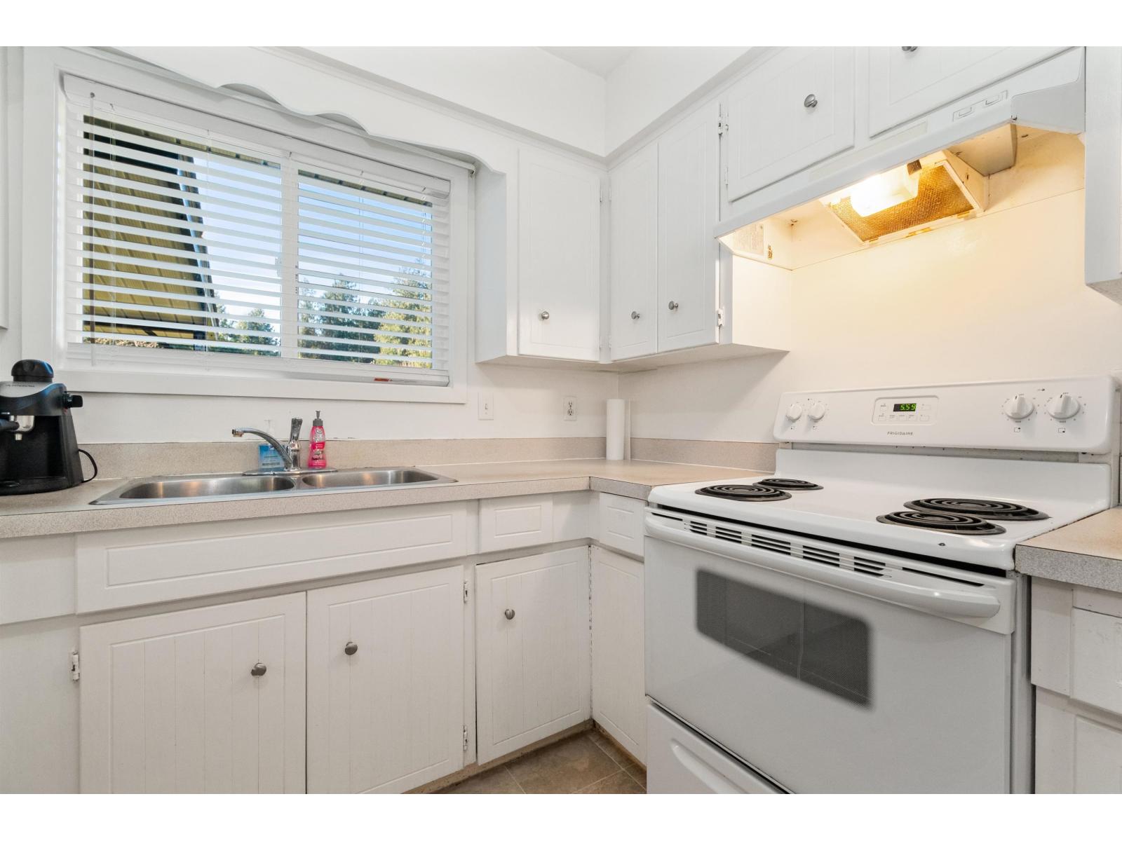 20143 SILVERVIEW ROAD, Hope — photo 14