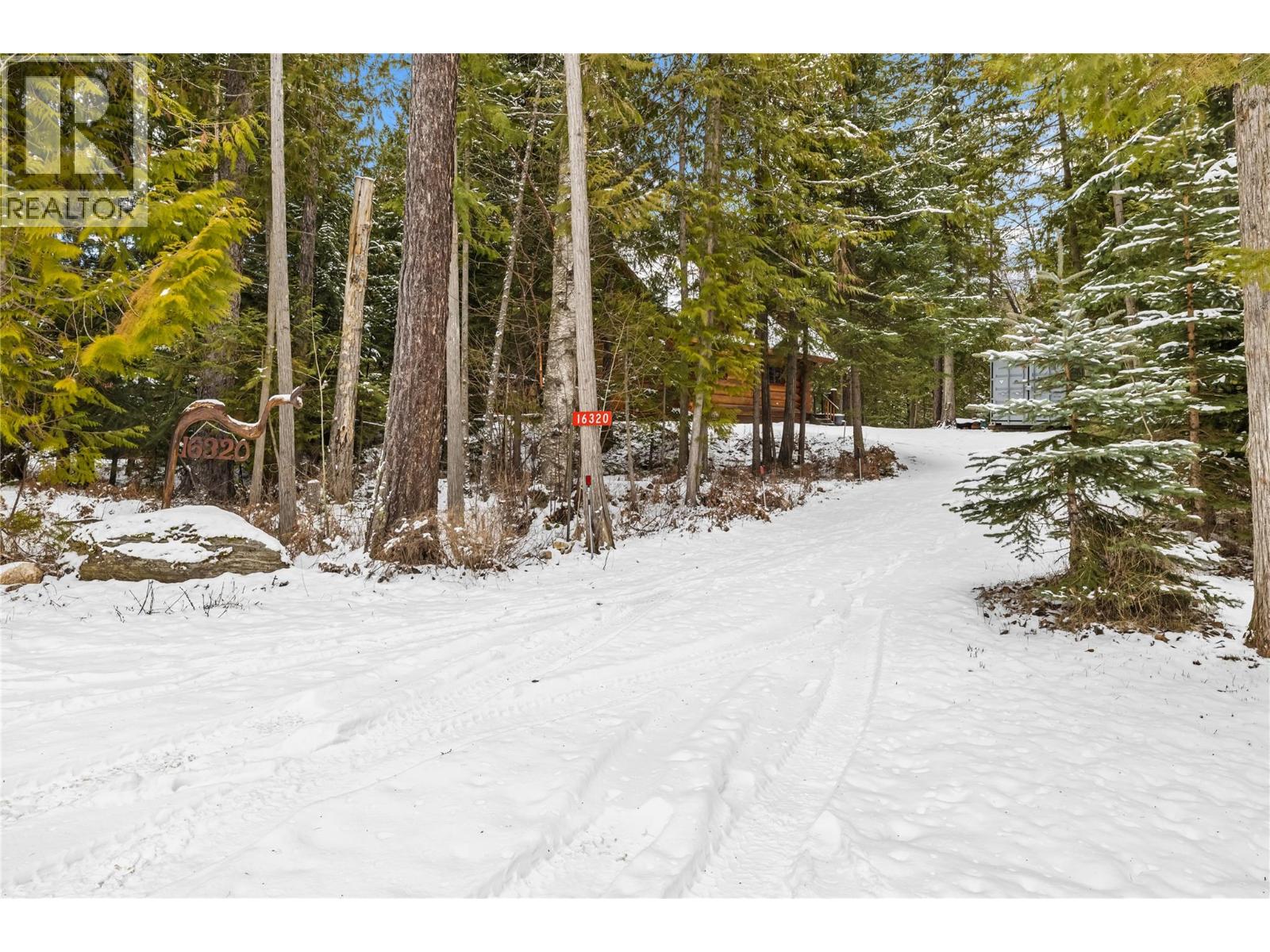 16320 BOWE Road, Crawford Bay