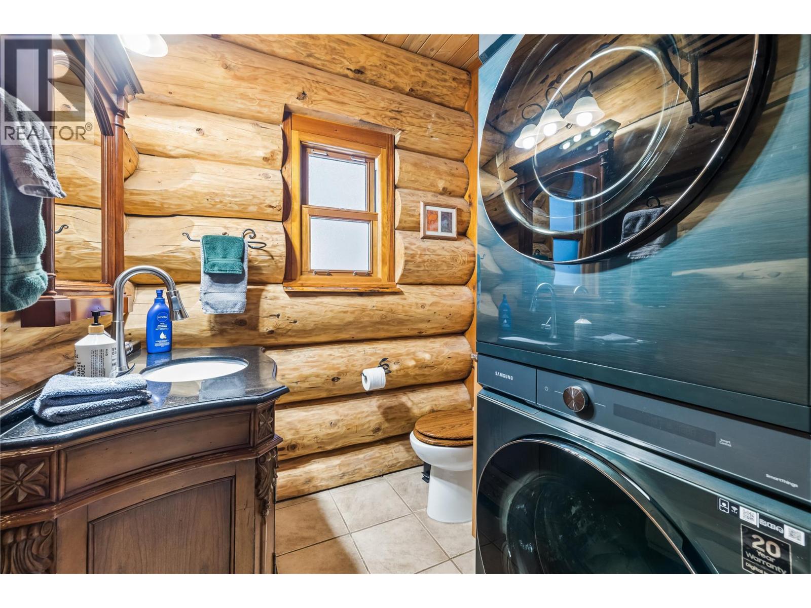 16320 BOWE Road, Crawford Bay