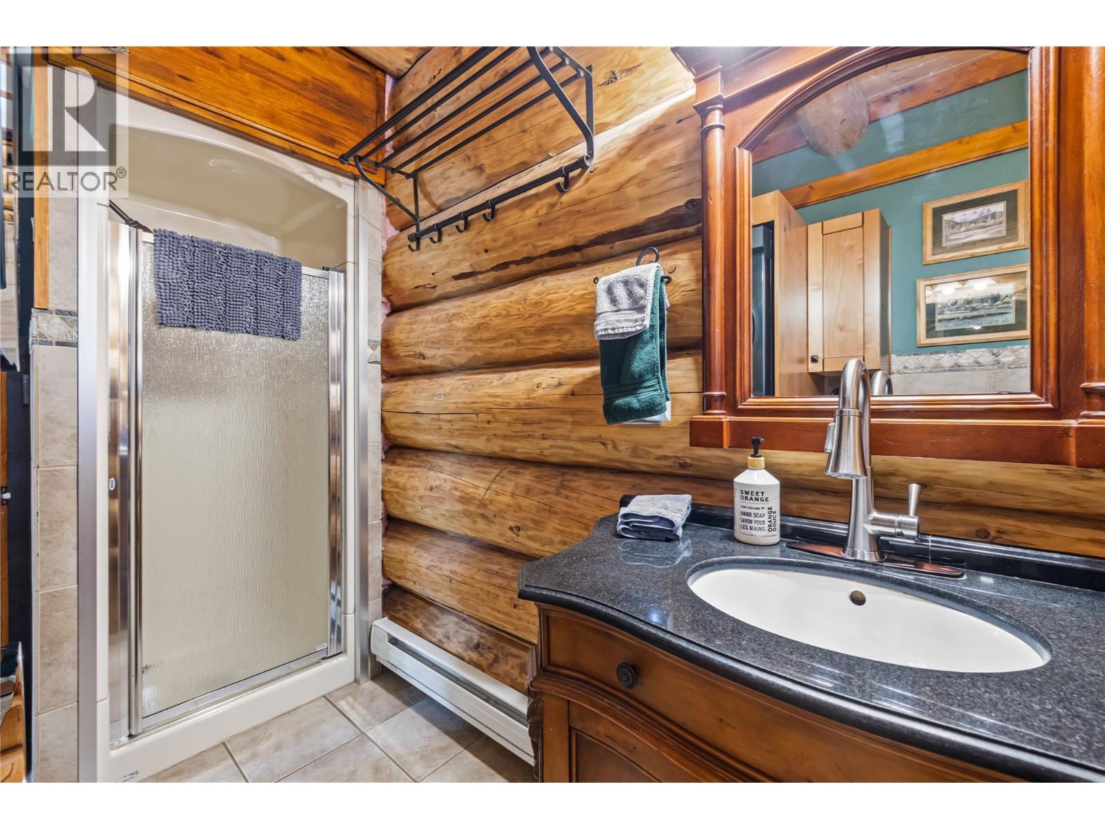 16320 BOWE Road, Crawford Bay