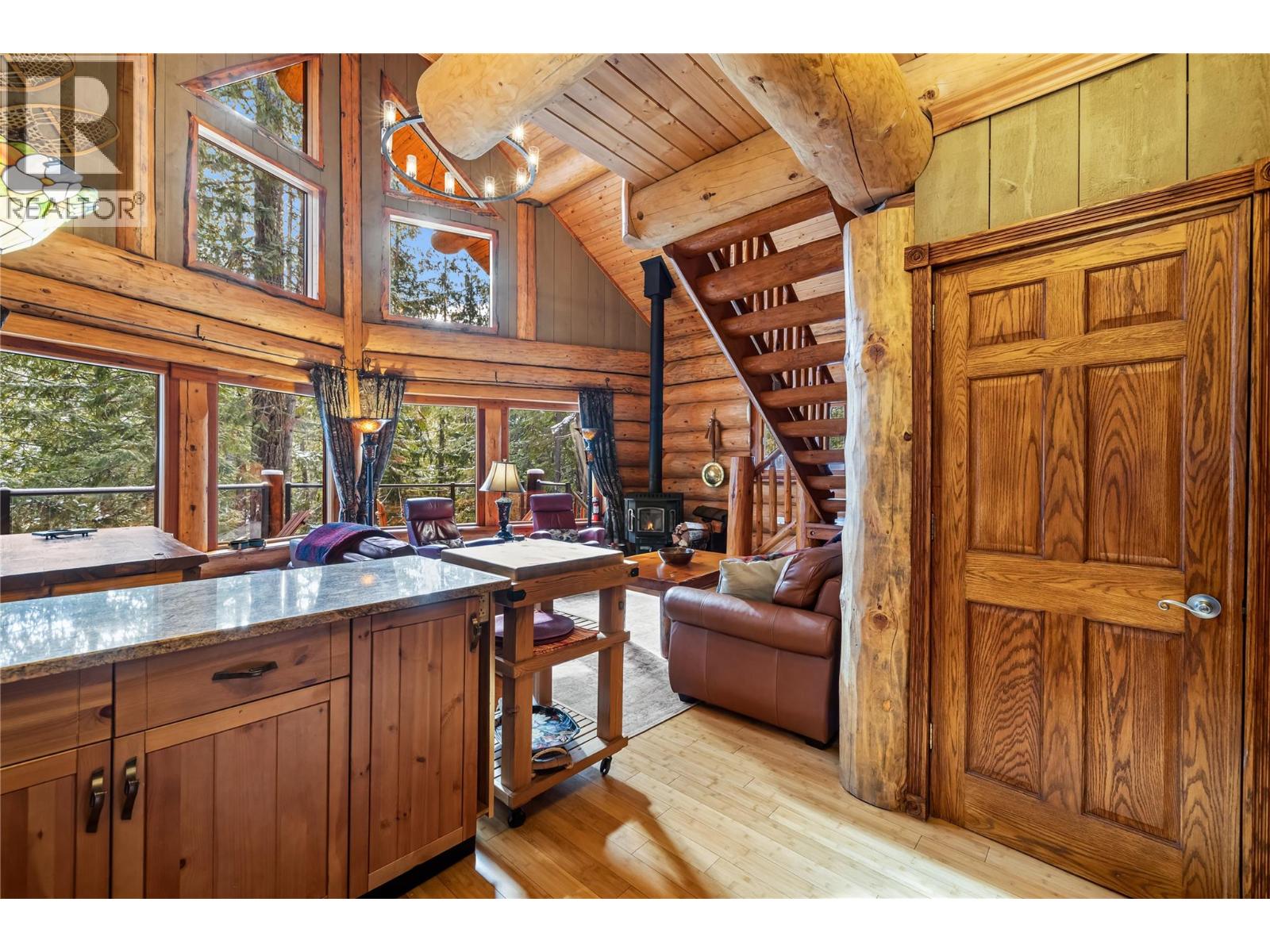 16320 BOWE Road, Crawford Bay