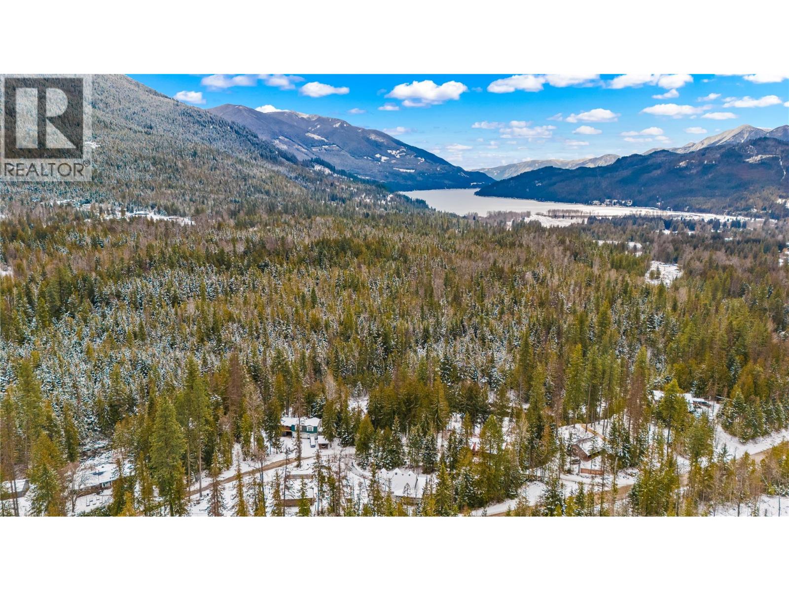 16320 BOWE Road, Crawford Bay