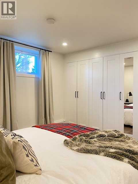 
          23 Beaupre Crescent Northwest
            <br/>
            <span>Calgary</span>
            , 
            <span>AB</span>
             <span>T3B2S9</span>
         - Photo 30