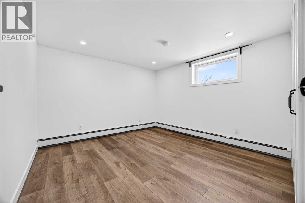 
          23 Beaupre Crescent Northwest
            <br/>
            <span>Calgary</span>
            , 
            <span>AB</span>
             <span>T3B2S9</span>
         - Photo 27