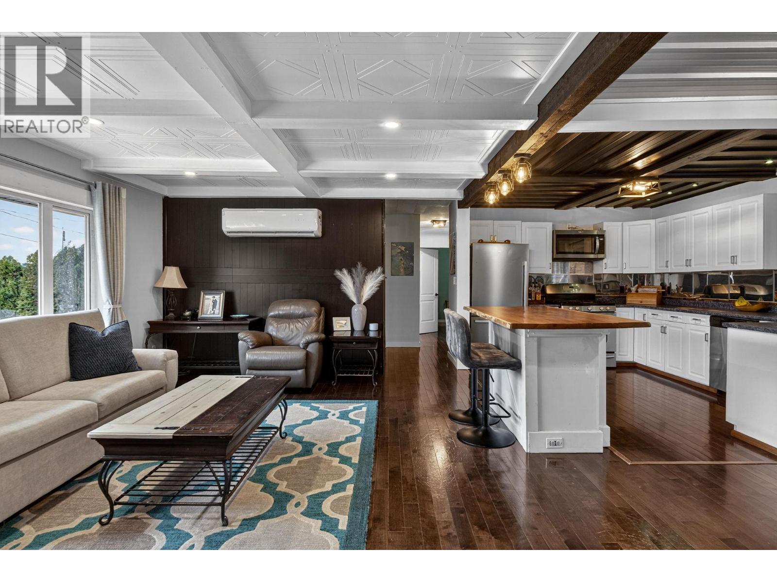 9803 Venables Drive, Coldstream