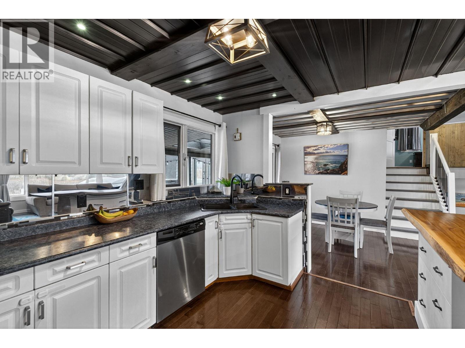 9803 Venables Drive, Coldstream