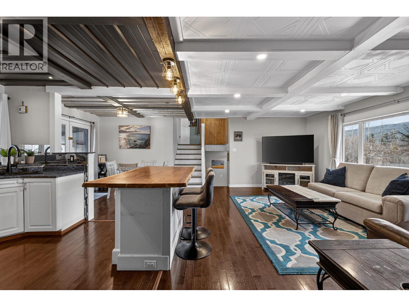 9803 Venables Drive, Coldstream