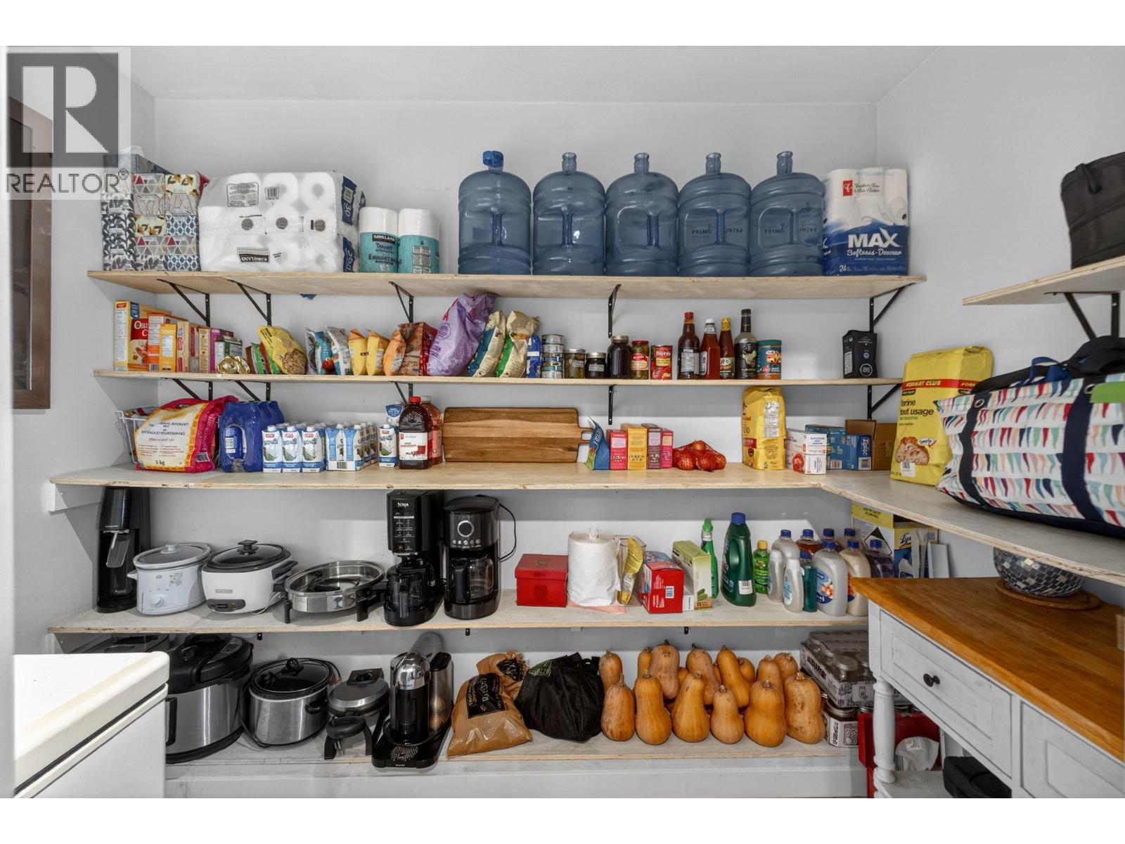 9803 Venables Drive, Coldstream