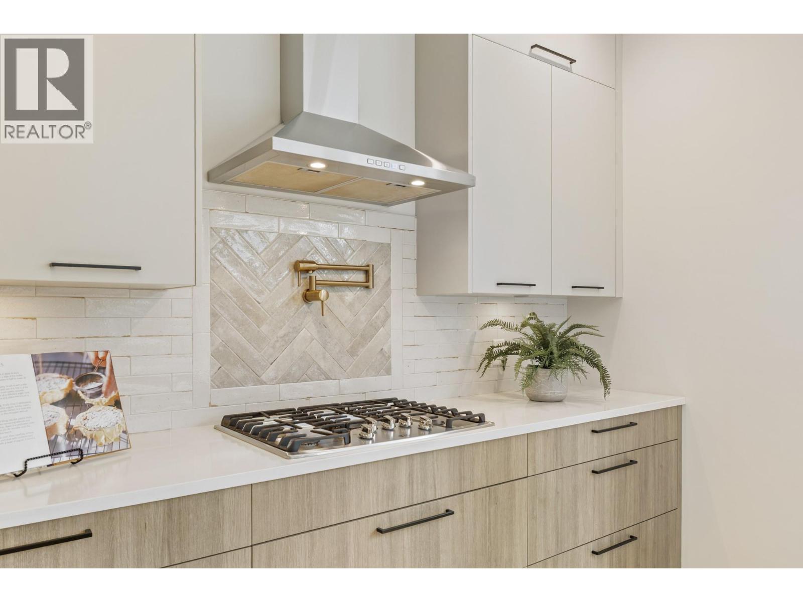  2021 Spyglass Way, West Kelowna