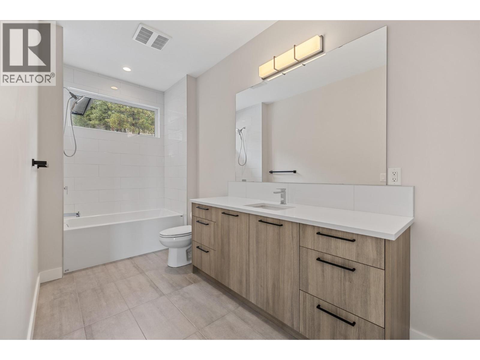  2021 Spyglass Way, West Kelowna