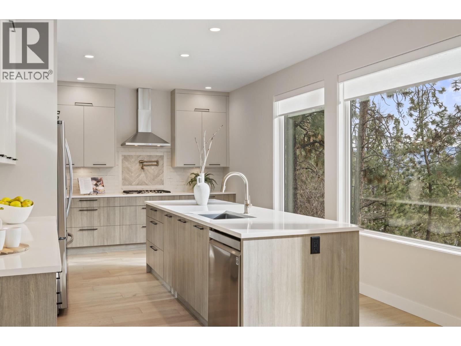  2021 Spyglass Way, West Kelowna