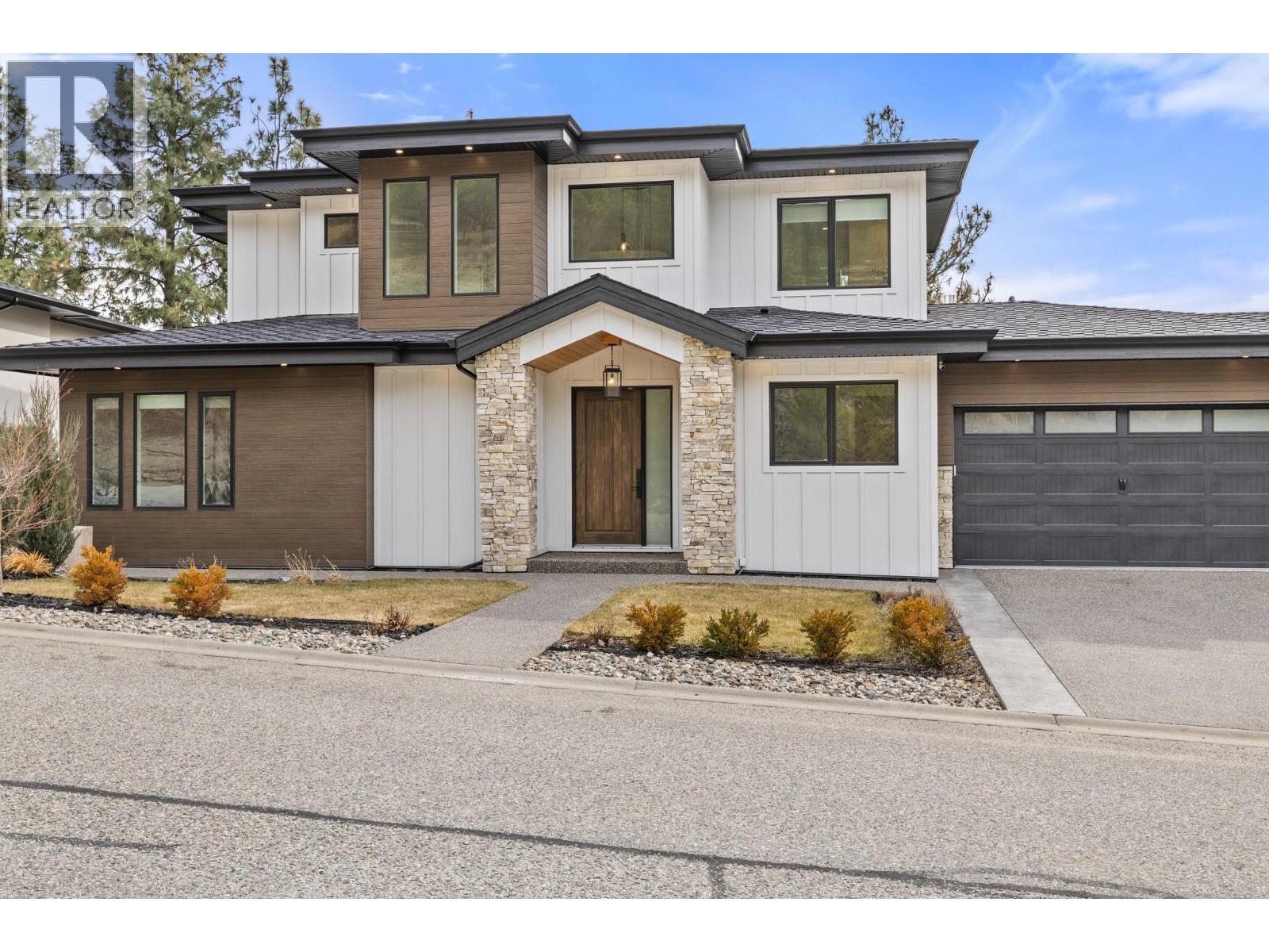  2021 Spyglass Way, West Kelowna