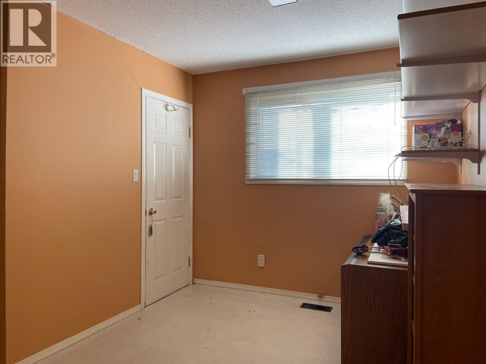 5612 51 STREET, Fort Nelson