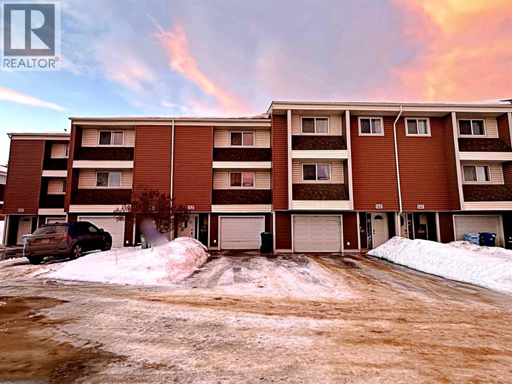 400 Silin Forest Road, Fort McMurray