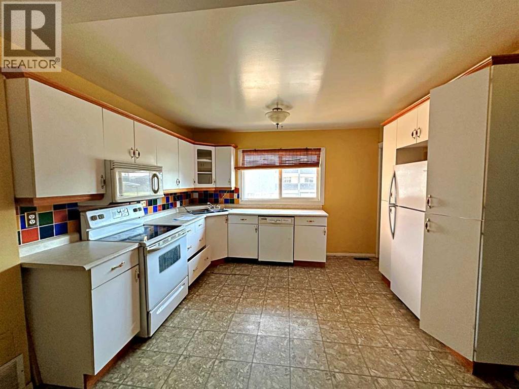 400 Silin Forest Road, Fort McMurray