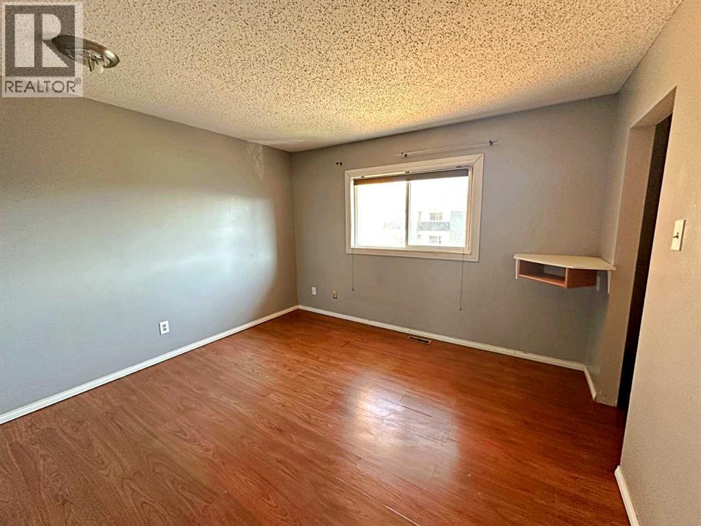 400 Silin Forest Road, Fort McMurray