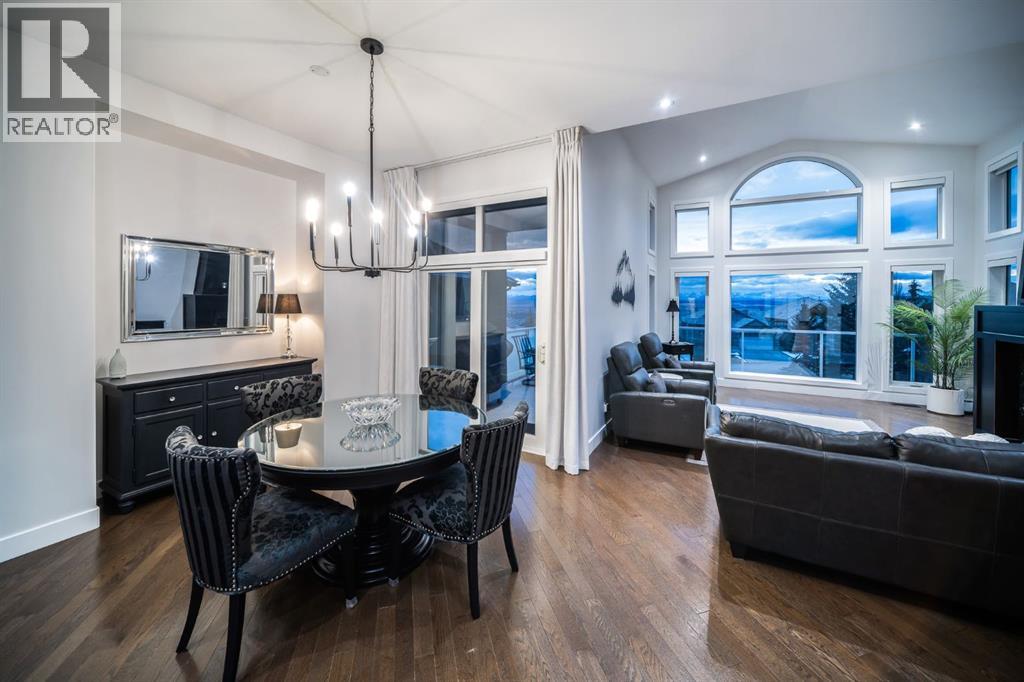 216 Gleneagles Estates Lane, Cochrane