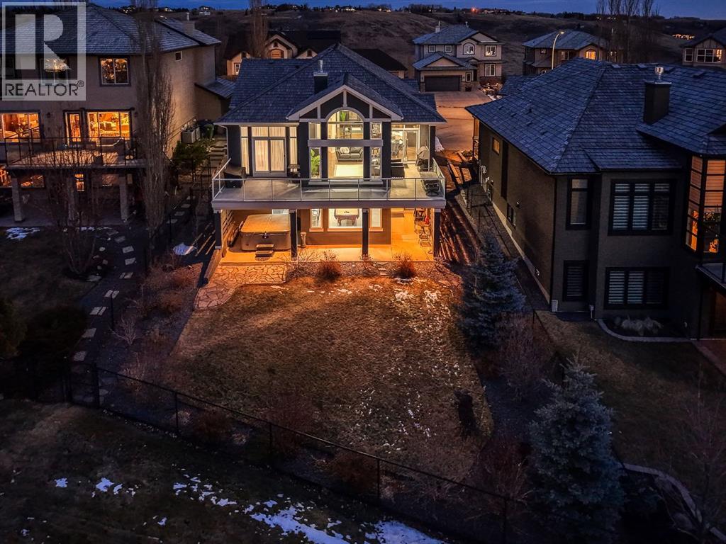 216 Gleneagles Estates Lane, Cochrane