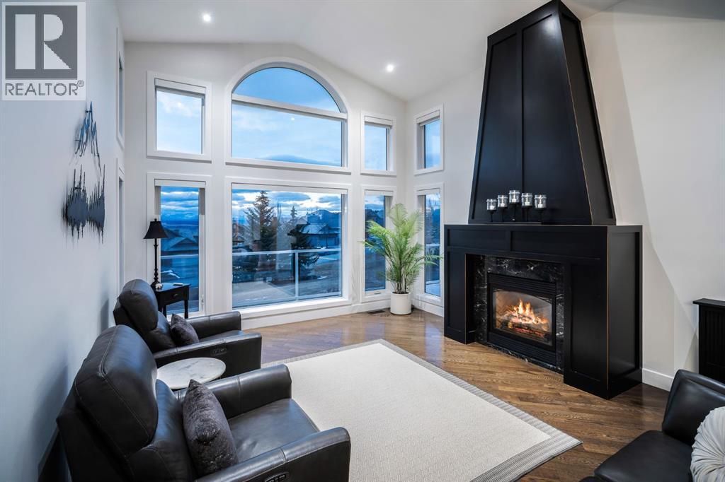 216 Gleneagles Estates Lane, Cochrane