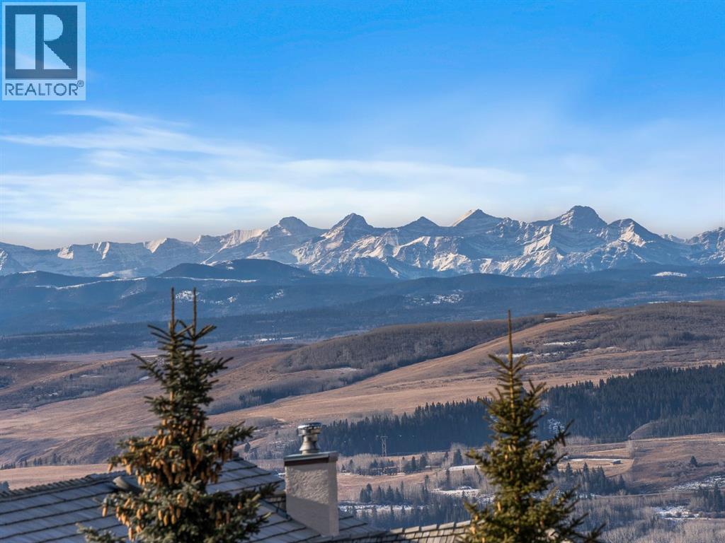 216 Gleneagles Estates Lane, Cochrane