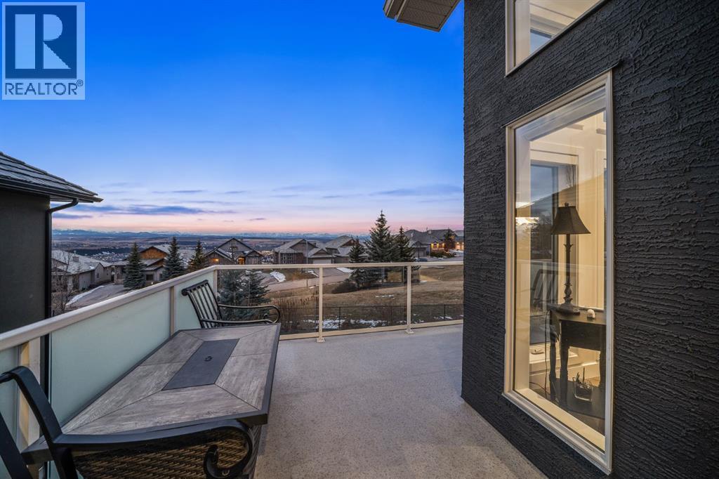 216 Gleneagles Estates Lane, Cochrane