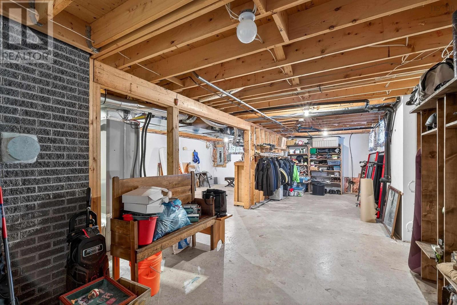 Property 28 of 49 of 168 Highway 307