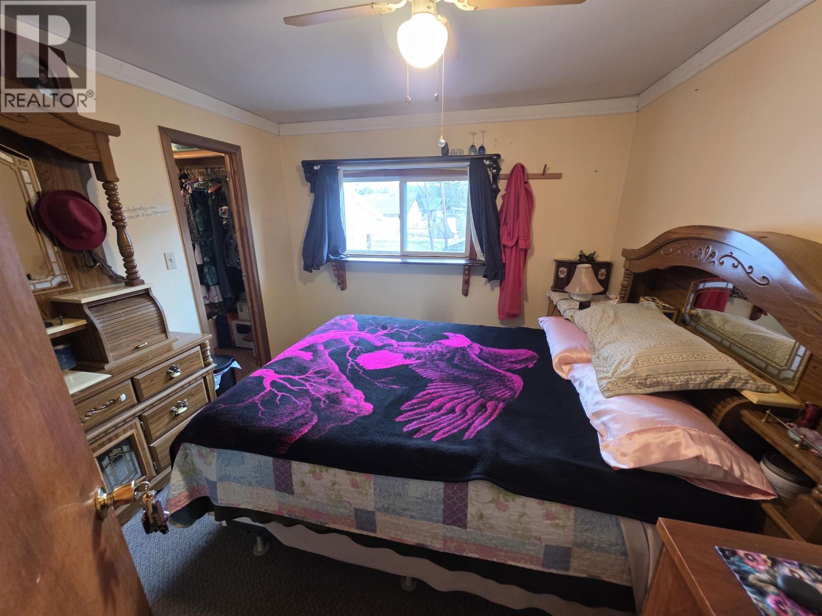 3987 WALKER Street, Terrace