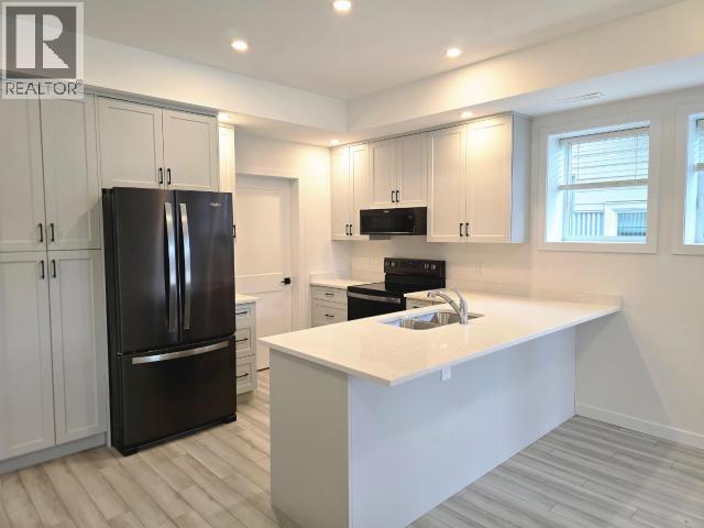 #10 6730 CRANBERRY STREET - Image 3