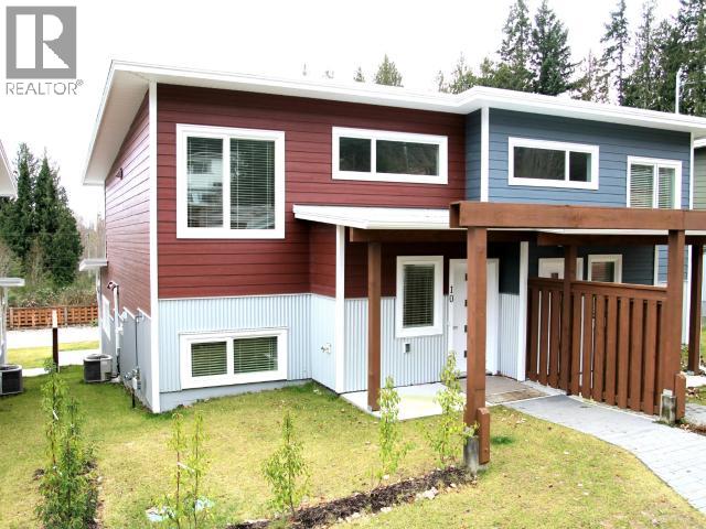 #10 6730 CRANBERRY STREET - 1