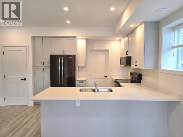 #10 6730 CRANBERRY STREET - Image 2