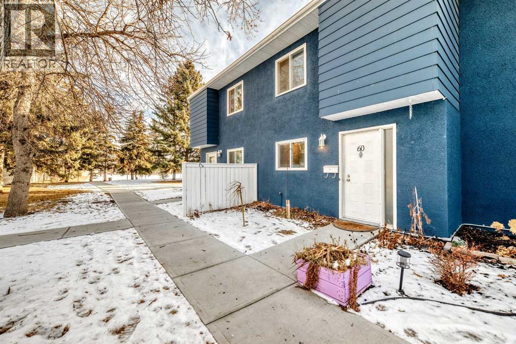 60, 251 90 Avenue SE - Photo 2 of 44, Calgary, Alberta