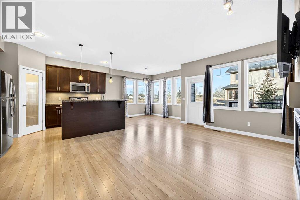 413 River Avenue, Cochrane