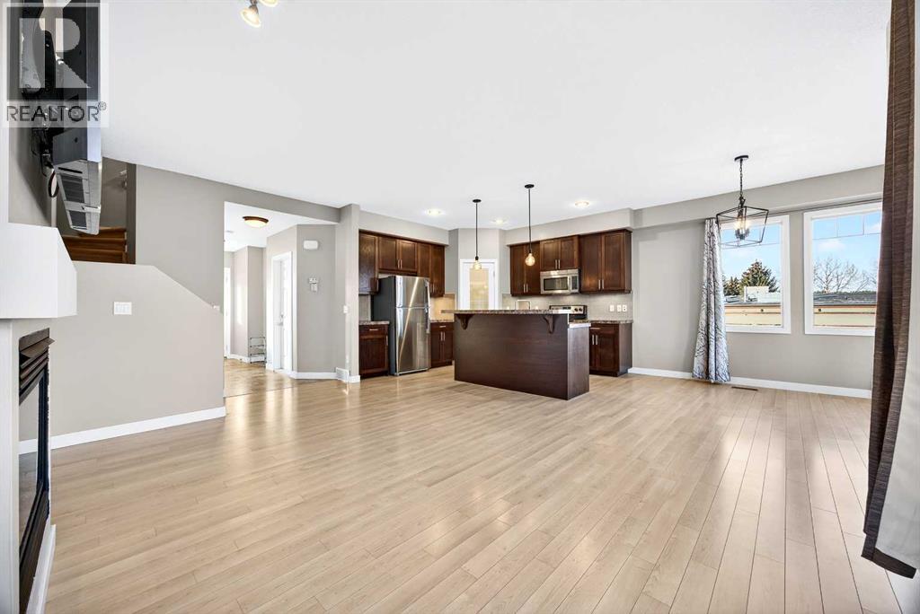 413 River Avenue, Cochrane