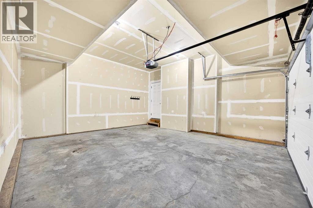 413 River Avenue, Cochrane