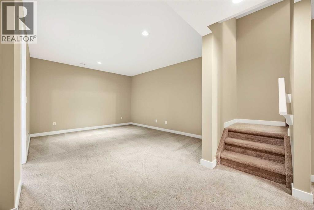 413 River Avenue, Cochrane