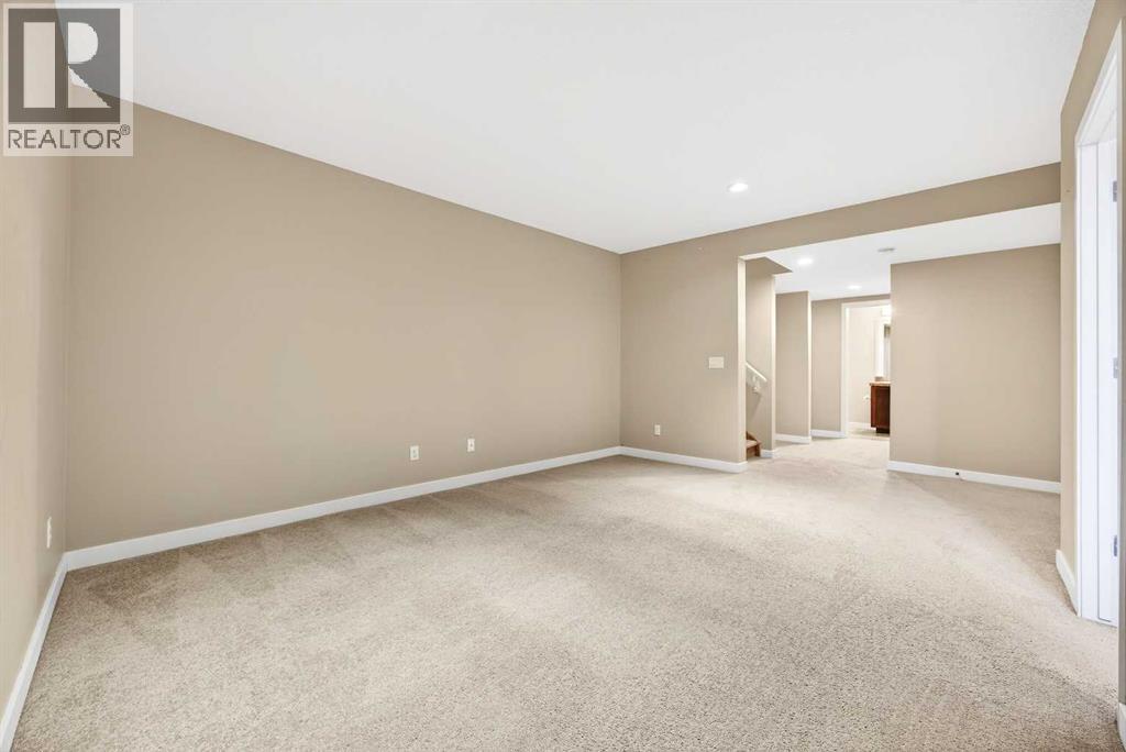 413 River Avenue, Cochrane