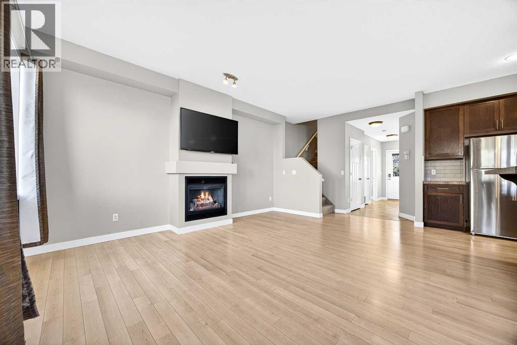 413 River Avenue, Cochrane