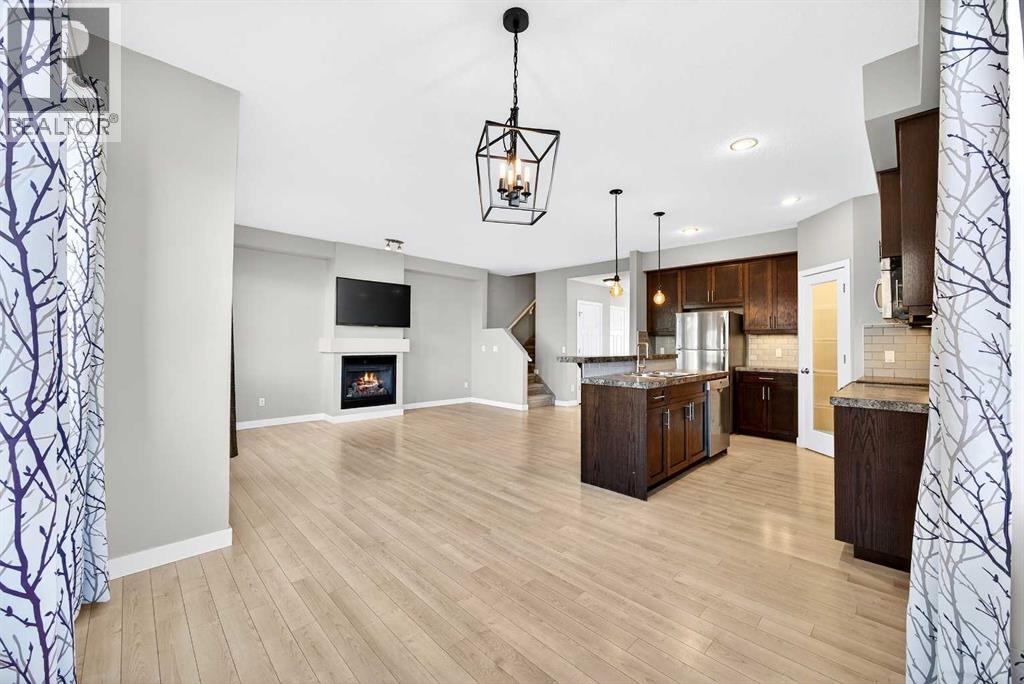 413 River Avenue, Cochrane