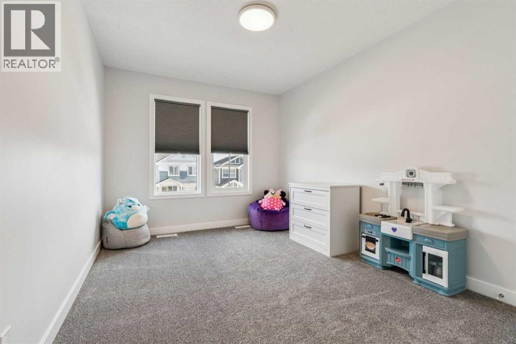 55 Sundown Crescent, Cochrane