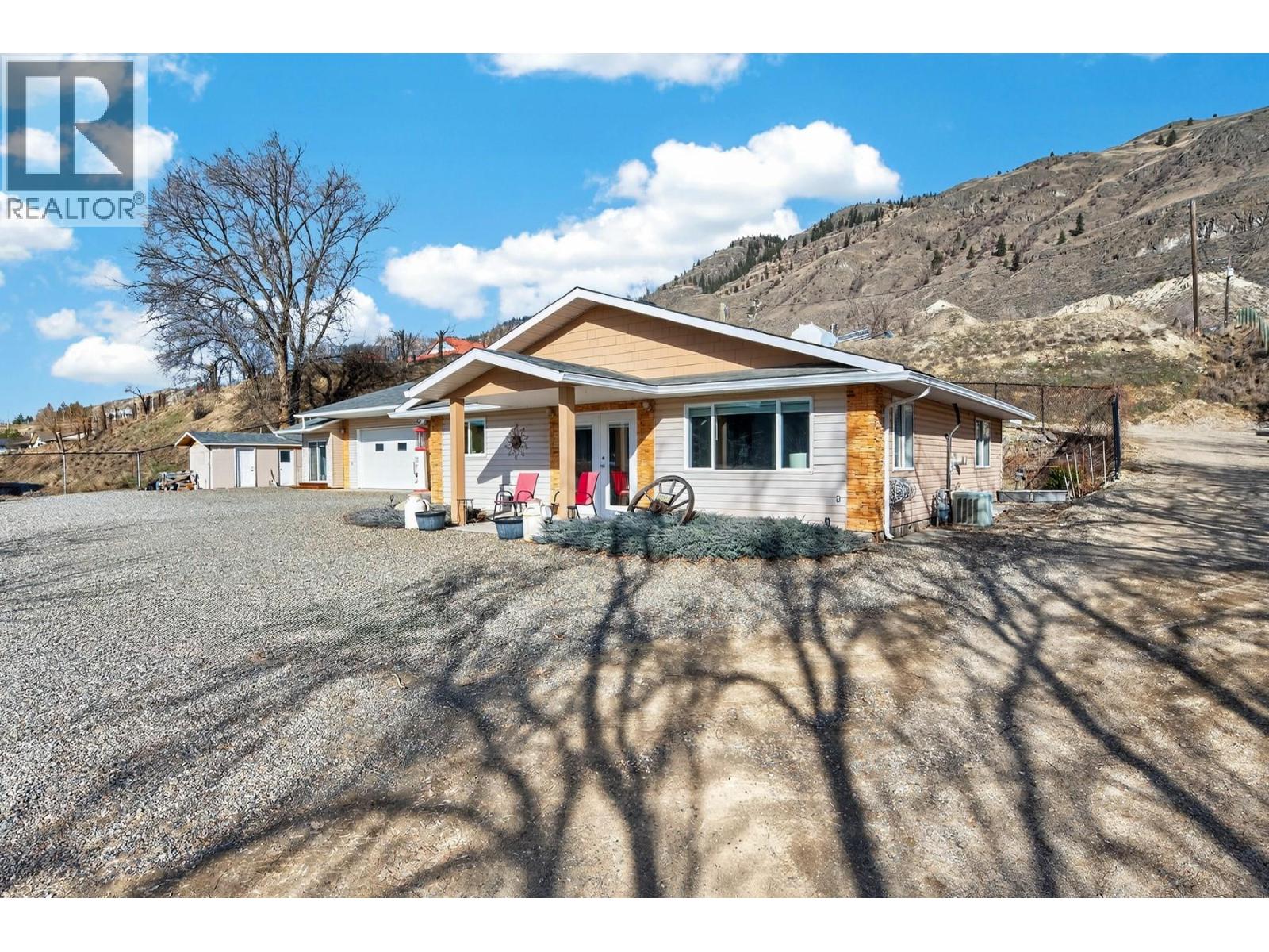 3197 Shuswap Road - 6