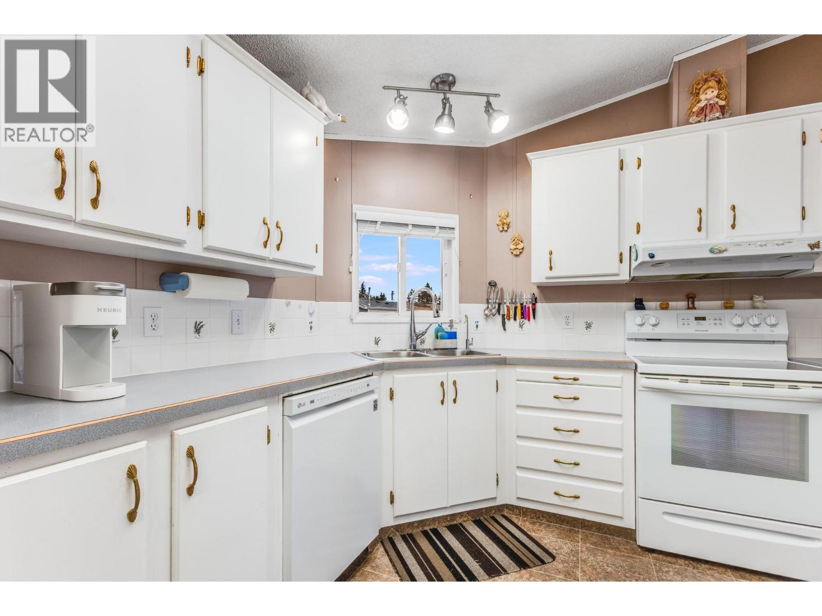 53 1850 Shannon Lake Road, West Kelowna